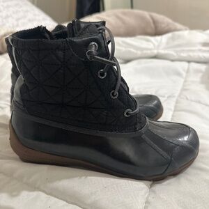 Sperry quilted saltwater rubber ducks